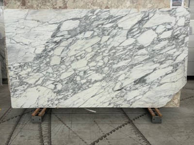 Arabescato Vagli Honed (Marble)