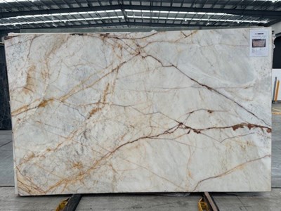 New Calacutta Gold Honed (Marble)