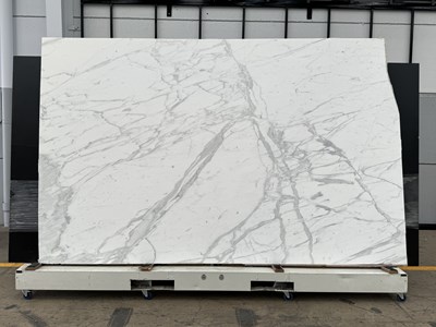 Calacutta Oro Premium Honed (Marble)