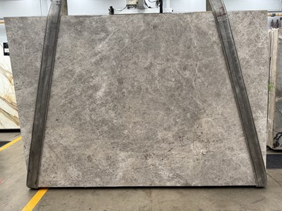 Tundra Grey Light Honed (Limestone)