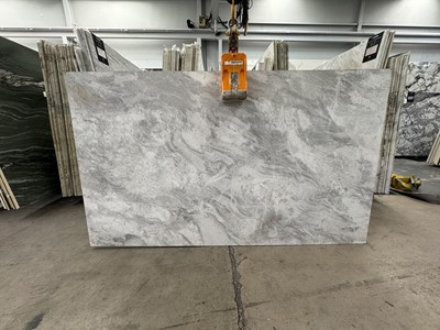 Santorini / Lorde White Honed (Marble)