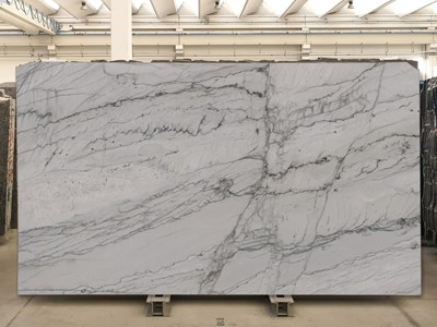 White Macaubas Honed Crosscut (Quartzite) 