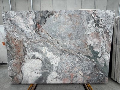 Mystic River Honed (Marble)