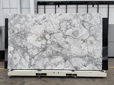 Super White Honed (Marble)