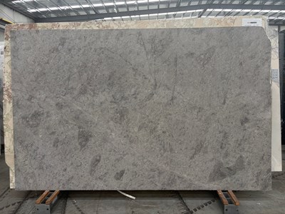 Tundra Grey Honed (Limestone) 