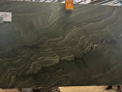 Vivid Green Honed (Quartzite) 