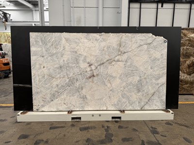 Crystallus Honed (Quartzite)
