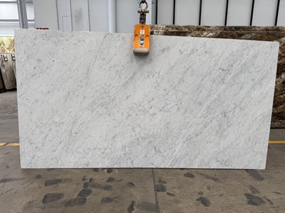 Carrara Honed Premium (Marble)
