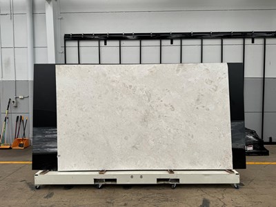 Santorini / Lorde White Honed (Marble)